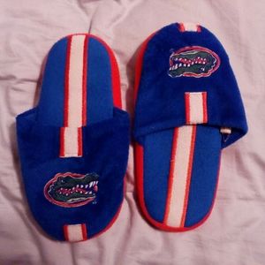 Boys Girls Florida Gators UF Fleece Slippers Med